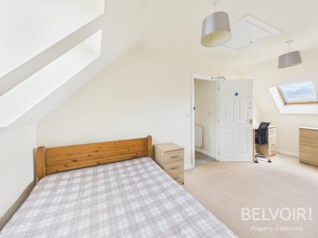 6 bedroom Detached house for sale in Galingale View, Newcastle Under Lyme, ST5