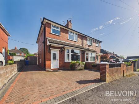 Hollinshead Avenue, Newcastle Under Lyme, ST5