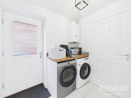 4 bedroom Detached house for sale in Harris View, Stone, ST15