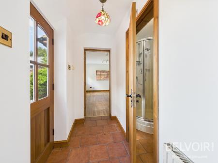 5 bedroom Detached house for sale in Stafford Road, Stone, ST15