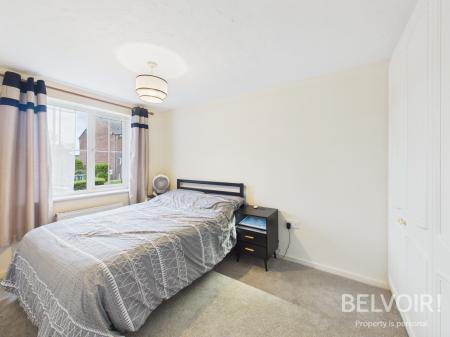 2 bedroom Flat for sale in Navigation Loop, Stone, ST15