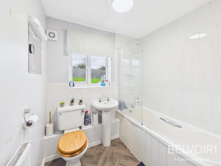 2 bedroom Flat for sale in Navigation Loop, Stone, ST15