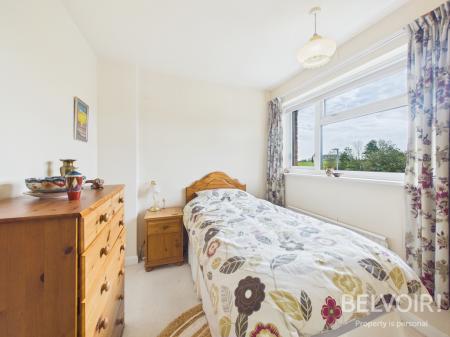 4 bedroom Detached house for sale in Aldbury Close, Parkside, Stafford, ST16