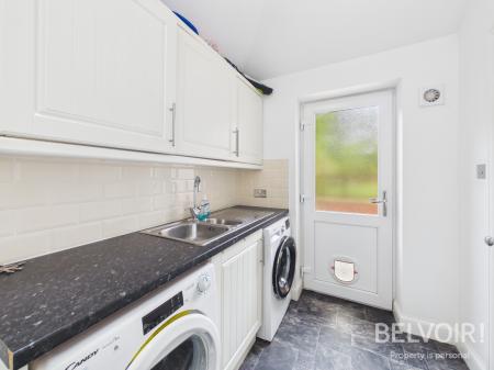 5 bedroom Semi-detached house for sale in Barnfield, Penkhull, Stoke On Trent, ST4