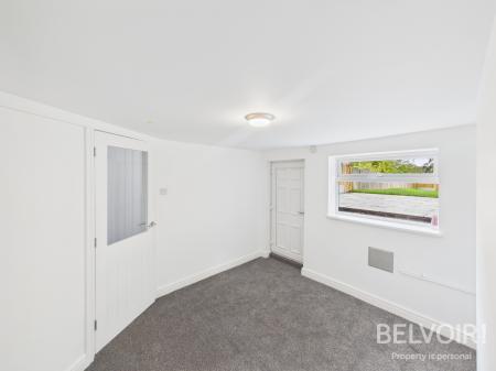 4 bedroom Terraced House for sale in Lichfield Road, Stafford, ST17