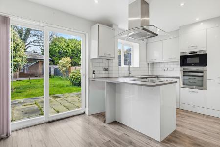 3 bedroom Terraced House for sale in Teddington Close, Boldmere, Sutton Coldfield, B73