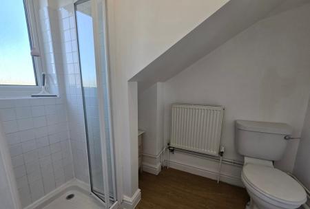 4 bedroom Semi-detached house to let in Boldmere Road, Boldmere, Sutton Coldfield, B73