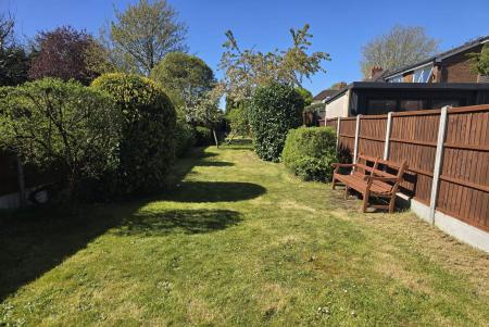 4 bedroom Semi-detached house to let in Boldmere Road, Boldmere, Sutton Coldfield, B73