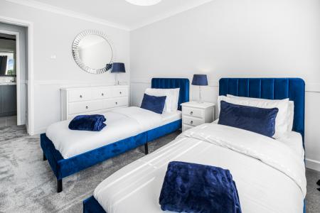 2 bedroom Flat to let in 192 Birmingham Road, Wylde Green, Sutton Coldfield, B72