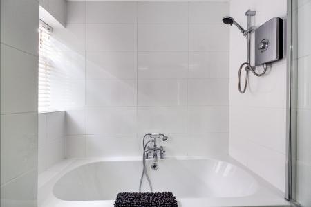 2 bedroom Flat to let in 192 Birmingham Road, Wylde Green, Sutton Coldfield, B72