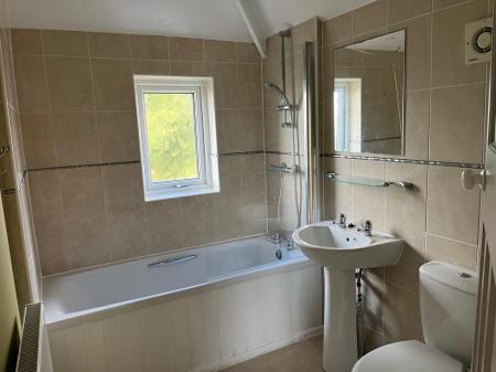 2 bedroom End of terrace house to let in Clarendon Road, Mere Green, Sutton Coldfield, B75