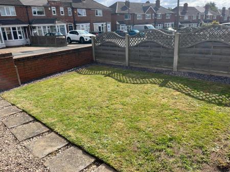 2 bedroom End of terrace house to let in Clarendon Road, Mere Green, Sutton Coldfield, B75