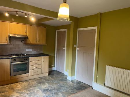 2 bedroom End of terrace house to let in Clarendon Road, Mere Green, Sutton Coldfield, B75