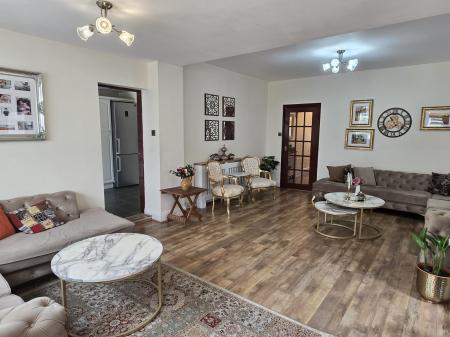 4 bedroom Detached house to let in College Road, Sutton Coldfield, Sutton Coldfield, B73