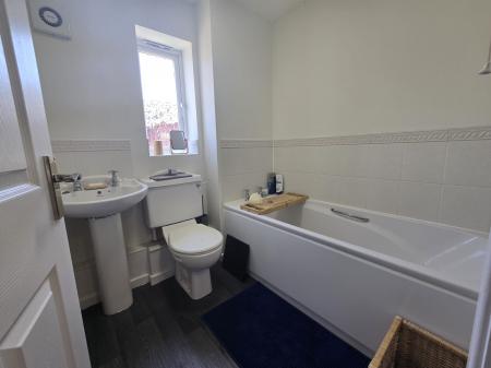 2 bedroom Terraced House to let in Gregory Road, Burntwood, WS7