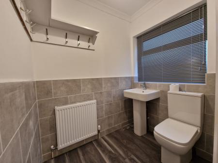 3 bedroom Bungalow to let in Rectory Road, Sutton Coldfield, B75