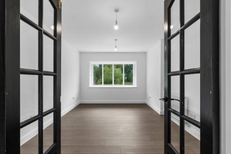 4 bedroom Detached house for sale in Shepherds Pool Road, Four Oaks, Sutton Coldfield, B75