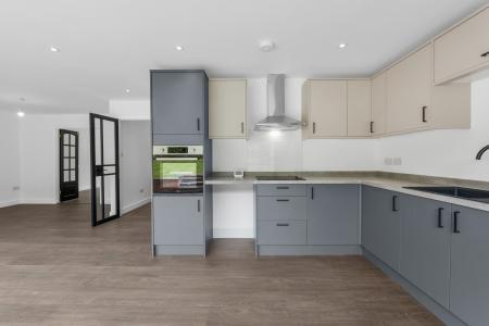 4 bedroom Detached house for sale in Shepherds Pool Road, Four Oaks, Sutton Coldfield, B75