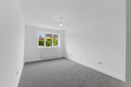 4 bedroom Detached house for sale in Shepherds Pool Road, Four Oaks, Sutton Coldfield, B75