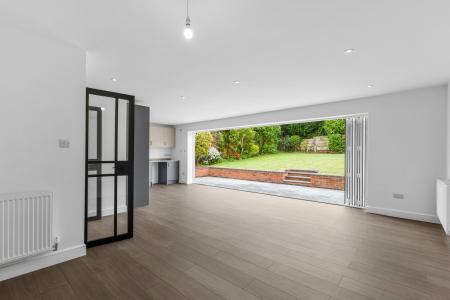 4 bedroom Detached house for sale in Shepherds Pool Road, Four Oaks, Sutton Coldfield, B75