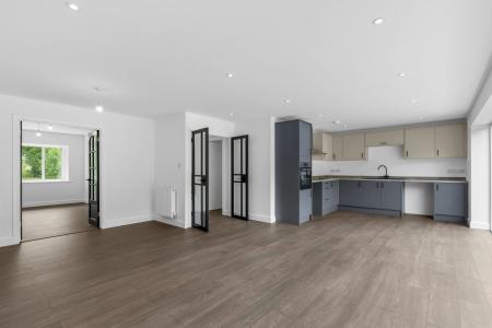 4 bedroom Detached house for sale in Shepherds Pool Road, Four Oaks, Sutton Coldfield, B75