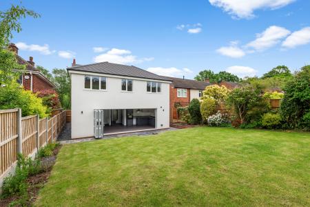 4 bedroom Detached house for sale in Shepherds Pool Road, Four Oaks, Sutton Coldfield, B75