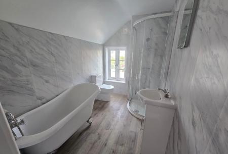 2 bedroom Terraced House to let in Riland Grove, Sutton Coldfield, Sutton Coldfield, B75