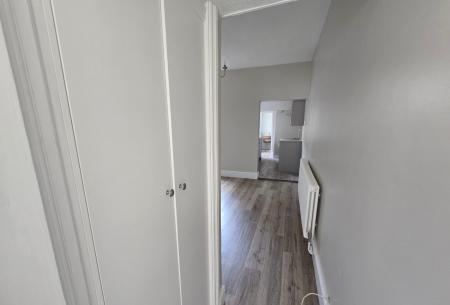 2 bedroom Terraced House to let in Riland Grove, Sutton Coldfield, Sutton Coldfield, B75