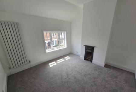 2 bedroom Terraced House to let in Riland Grove, Sutton Coldfield, Sutton Coldfield, B75