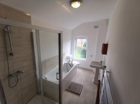 2 bedroom Terraced House to let in Lyndon Road, Sutton Coldfield, B73