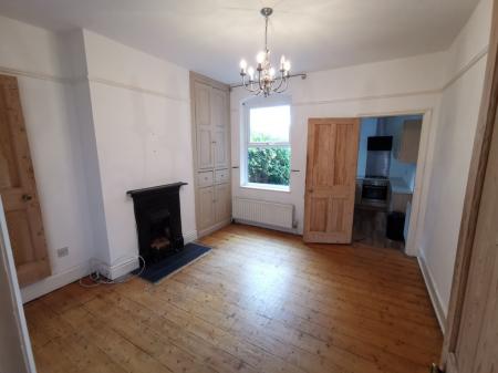 2 bedroom Terraced House to let in Lyndon Road, Sutton Coldfield, B73
