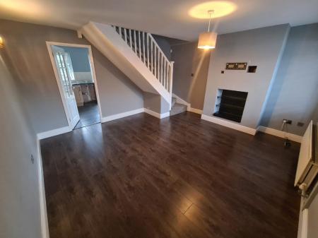 2 bedroom Semi-detached house to let in Turchill Drive, Sutton Coldfield, B76