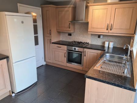 2 bedroom Semi-detached house to let in Turchill Drive, Sutton Coldfield, B76