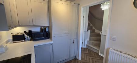 2 bedroom Terraced House to let in Gregory Road, Burntwood, WS7