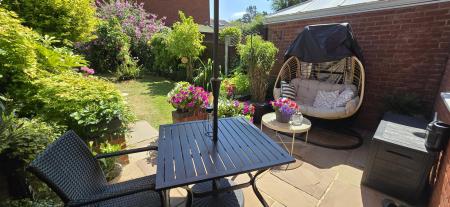 2 bedroom Terraced House to let in Gregory Road, Burntwood, WS7