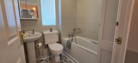 2 bedroom Terraced House to let in Gregory Road, Burntwood, WS7
