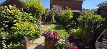 2 bedroom Terraced House to let in Gregory Road, Burntwood, WS7