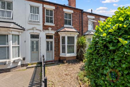 2 bedroom Terraced House for sale in Walmley Road, Walmley, Sutton Coldfield, B76