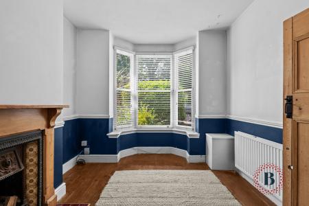 2 bedroom Terraced House for sale in Walmley Road, Walmley, Sutton Coldfield, B76