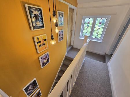 3 bedroom Detached house to let in Manor Hill, Sutton Coldfield, Sutton Coldfield, B73