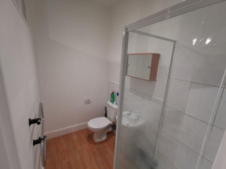 1 bedroom Flat to let in 858 Chester Road, Erdington, Birmingham, B24