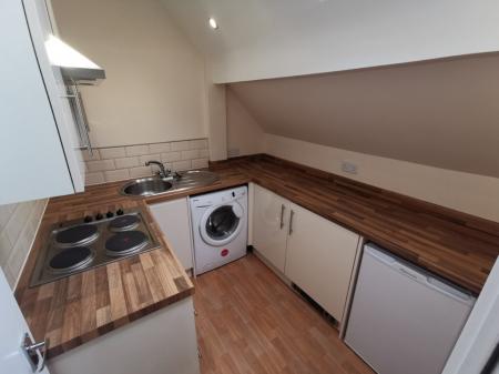 1 bedroom Flat to let in 858 Chester Road, Erdington, Birmingham, B24