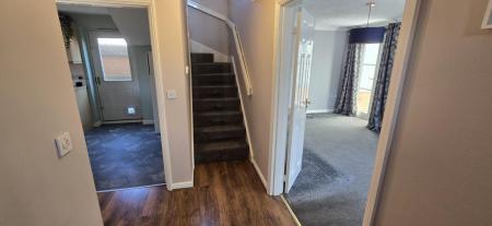 3 bedroom Detached house to let in Whitehouse Drive, Lichfield, WS13