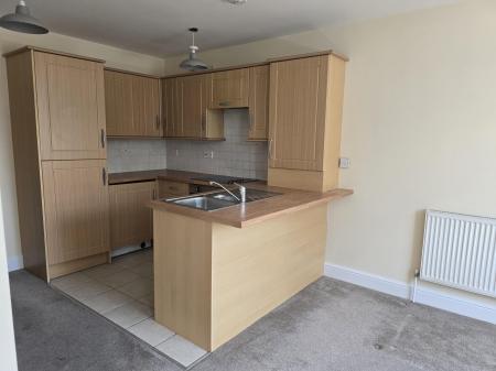 1 bedroom Flat to let in 44 Station Road, Wylde Green, Sutton Coldfield, B73