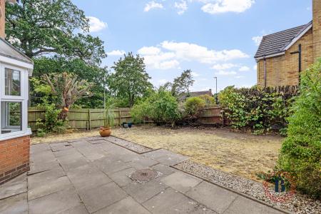 3 bedroom Town house for sale in Chater Drive, Walmley, Sutton Coldfield, B76
