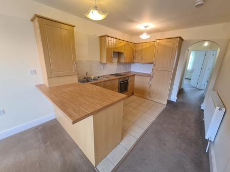 2 bedroom Flat to let in 44 Station Road, Sutton Coldfield, B73