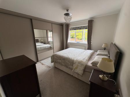 4 bedroom Detached house to let in New Hall Grange, Sutton Coldfield, Sutton Coldfield, B72