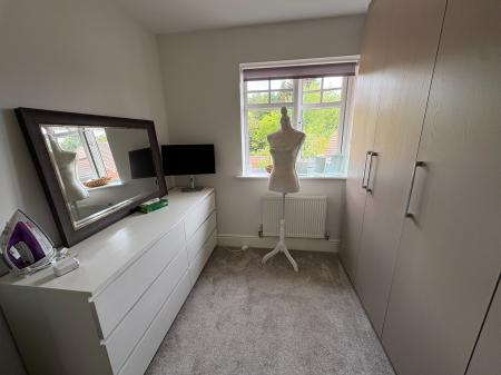 4 bedroom Detached house to let in New Hall Grange, Sutton Coldfield, Sutton Coldfield, B72
