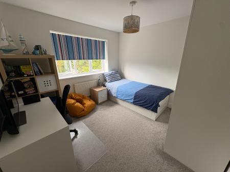 4 bedroom Detached house to let in New Hall Grange, Sutton Coldfield, Sutton Coldfield, B72