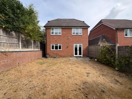 4 bedroom Detached house to let in New Hall Grange, Sutton Coldfield, Sutton Coldfield, B72